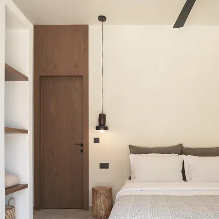 Hotel Irida 4*
